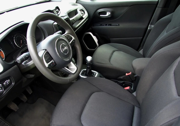 Jeep Renegade cena 72900 przebieg: 44500, rok produkcji 2019 z Lublin małe 106